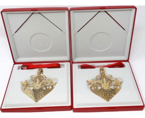 Two boxed Georg Jensen gold plated Christmas decorations, dated 1992. P&amp;P Group 3 (£25+VAT for the first lot and £5+VAT f