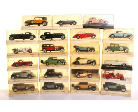 Twenty Three Solido Age d’or Models, including Citroen Fire Engine, Ford Thunderbird G Sport, Bugatti Atalente, Packard Super