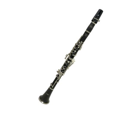 Hanson B Flat clarinet in a fitted case with accessories and three boxes of Vandoren reeds