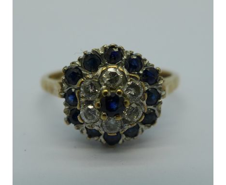 A 9ct gold, sapphire and white stone ring, 3g, R