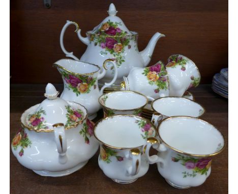 A Royal Albert Old Country Roses six setting tea service, twenty-one pieces in total