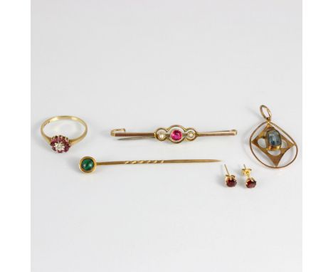 A selection of jewellery, including a pink paste and seed pearl set bar brooch, stamped ‘9ct’ 5.3cm long, a blue paste set pe
