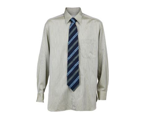 A dress shirt and tie as seen worn by Robin Williams in the family comedy RV (Columbia Pictures, 2006). The long-sleeved dres