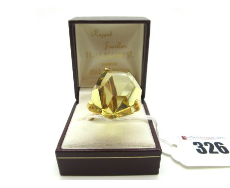 A Stylish Vintage 18ct Gold Single Stone Cocktail Dress Ring, of abstract design, three claw set.