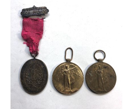 3 WW1 medals 2 victory medals named to 111747 PTE R.Scott r.a.m.c and to 36681 PTE S.M Beck Essex reg  also army temperance m