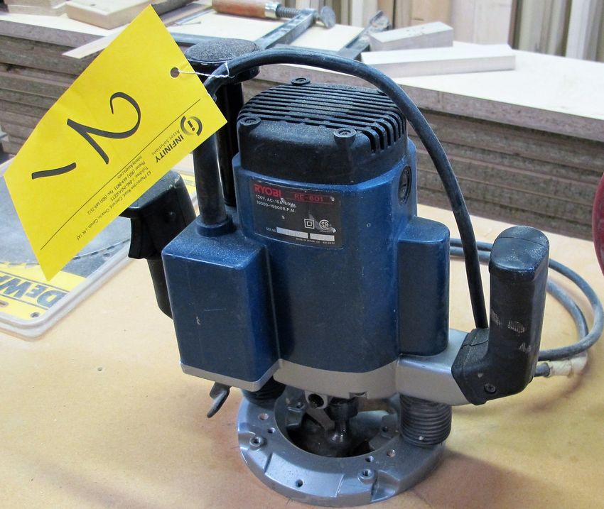 RYOBI RE601 ROUTER