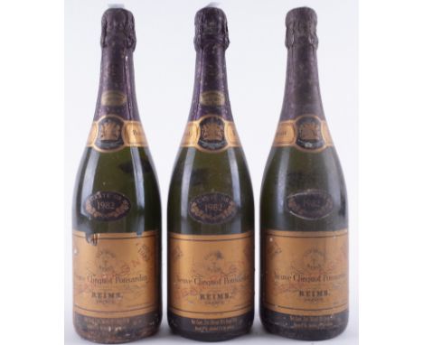 THREE BOTTLES VEUVE CLICQUOT VINTAGE 1982From the Wine Cellar of the late Michael Blyth-WhitelockWine Disclaimer:&nbsp;In the