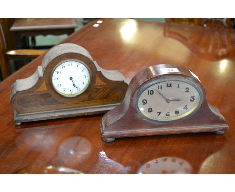 An early 20th century mahogany mantle clock, white dial, Arabic numerals, another (2)