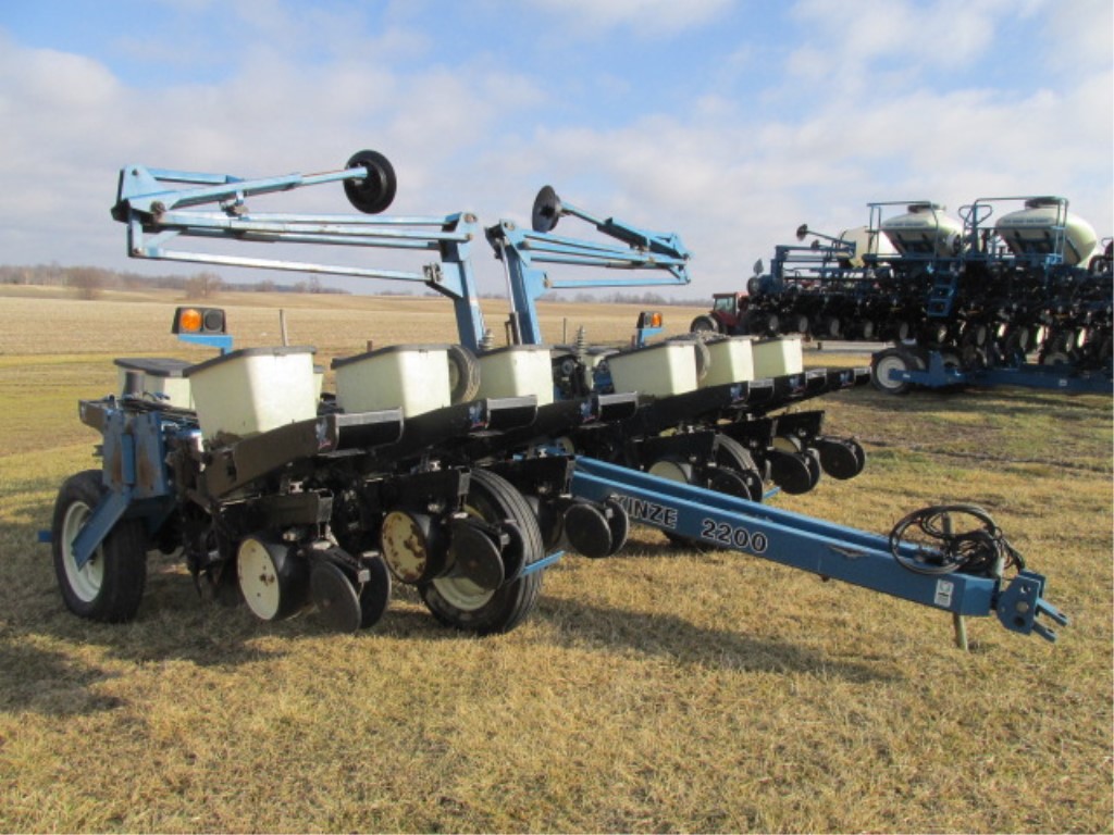 Kinze 2200 12 Row Manual Fold, No-Till Planter with yetter row cleaners