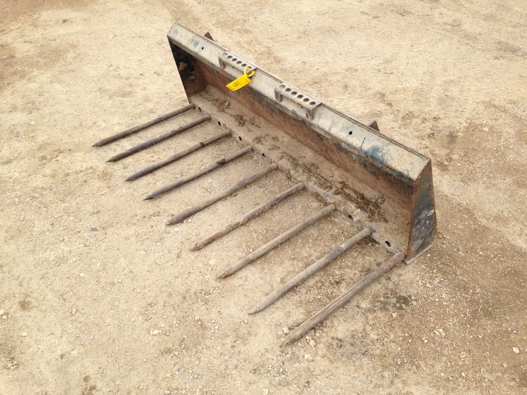 Bobcat 66 Utility Fork SN 6704312
