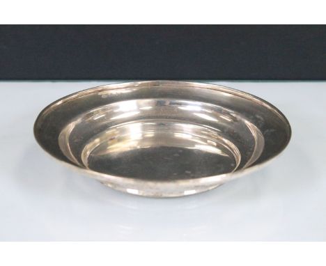 Early 20th century circular silver dish, hallmarked William Hutton &amp; Sons, Birmingham,  1913