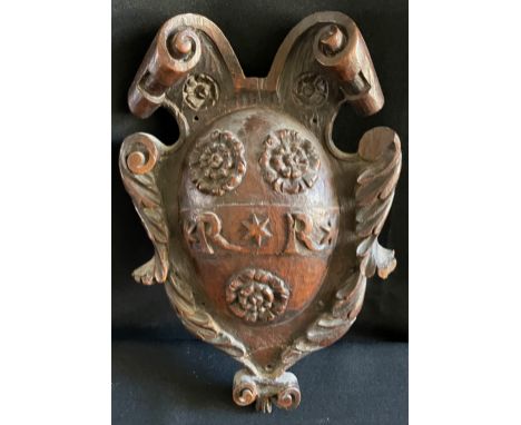 Wappen, 18. Jh., Holz, geschnitzt, erhabene Buchstaben "R R", Höhe 30 cm