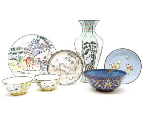Seven Chinese enamel items, including a vase, 38cm, 3 plates and 3 bowls