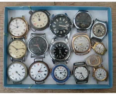 A tray of assorted mainly vintage mechanical wristwatches including submariner style, black dial, silver etc.