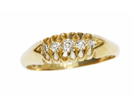 An antique 18ct gold diamond ring, gross weight 2.6g, size K.