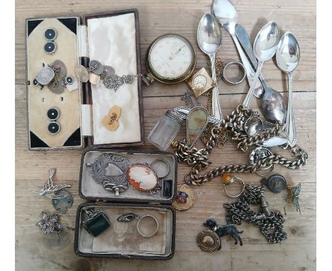 A mixed lot including hallmarked silver, EPNS, buttons, vintage jewellery etc.