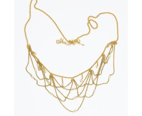 A VINTAGE PEARL DROP FRING NECKLACE, marked 750, length 40cm, gross weight 10.5g.Condition - good, minor wear only.