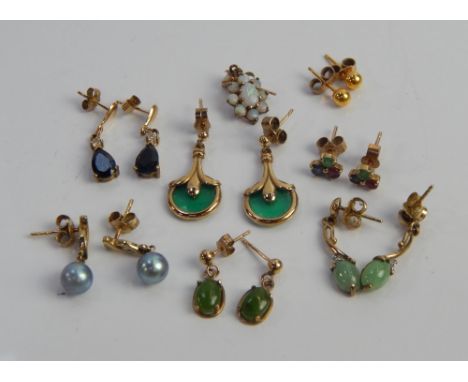 Various pairs of earrings, to include jade set, opal set, yellow metal and others, (a quantity).