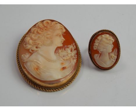 Various cameo jewellery, to include 9ct gold cameo dress ring and a cameo brooch in gold plated frame, (2).