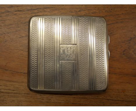 SILVER CONCAVE CIGARETTE CASE DECORATE WITH ENGINE TURNED BANDS, BIRMINGHAM 1903