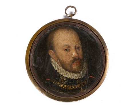 Late 17th Century English School circular miniature portrait of a gentleman with ruff, on wood, 5.5cm diameter