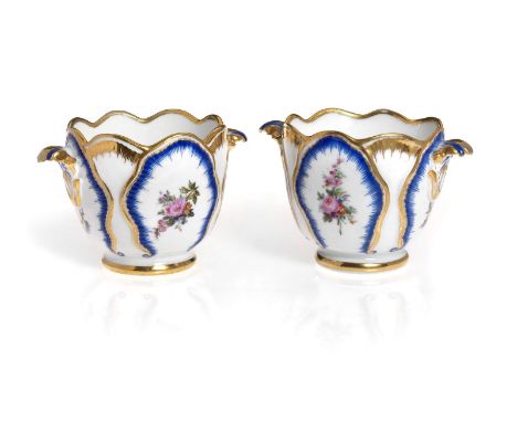 * Two Porcelain Custard Cups from the Peterhof Palace Service IMPERIAL PORCELAIN MANUFACTORY, PERIOD OF NICHOLAS I (1825–1855