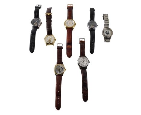 Assorted gentleman's wristwatches and chronograph watches, including Earnshaw, AVI-8, and Gul. (7)