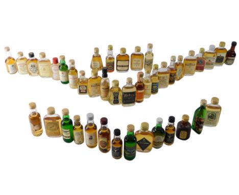 A quantity of miniature Scotch whisky, to include Old Pulteney, Kenmore, etc. 