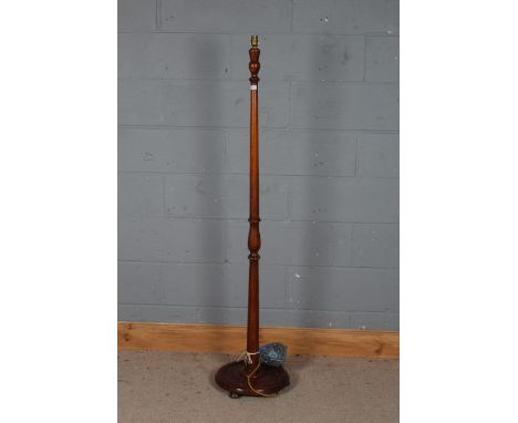 20th century mahogany standard lamp, with a turned column on a circular base, 159cm high&nbsp;