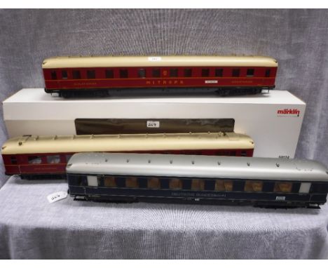 MARKLIN GAUGE 1:  THREE CARRIAGES 'Schnellzugwagen, Schlafwagen, DRG', No. 58124. 'Schnellzugwagen, Speisewagen, DRG', No. 58