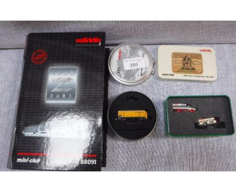 MARKLIN MINI CLUB SERIES Z GAUGE: A QUANTITY OF COLLECTOR'S SPECIAL EDITION SERIES SETS including 1993 Marklin Insider 2003 L