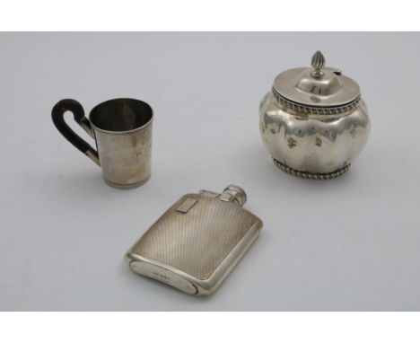 A LATE VICTORIAN TEA CADDY of lobed oval outline with a domed cover and wrythen finial, by Frederick Haberling, London 1899, 