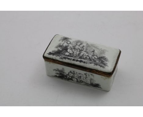 A LATE 18TH CENTURY ENAMELLED COPPER SNUFF BOX rectangular with an engraved gilt-metal mount, the base and sides and cover pr
