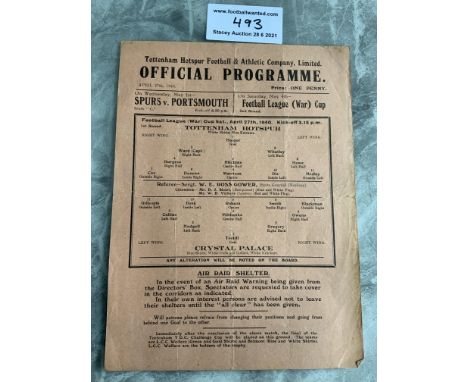 1939/40 Tottenham v Crystal Palace Football Programme: War cup match dated 27 4 1940 with no team changes. Good condition sin