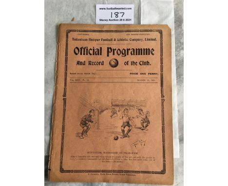 1920/21 Tottenham v West Ham Friendly Football Programme: Good condition. Ex bound with no team changes. Tottenham played a r