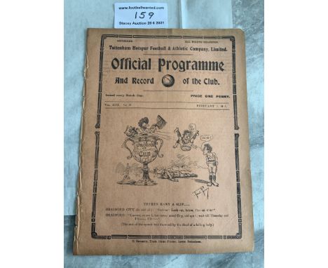 1920/1921 Tottenham v Bradford Park Avenue Football Programme: Division One match dated 3 2 1921 in fair/good condition with 