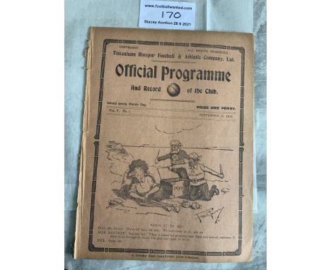 1912/1913 Tottenham v Bromley London Challenge Cup Football Programme: Excellent condition ex bound with team changes dated 2