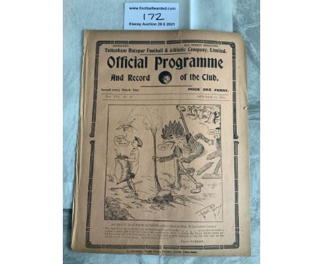 1923/1924 Tottenham v Crystal Palace London Challenge Cup Football Programme: Replay in good condition ex bound with no team 