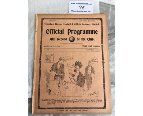 1913/1914 Tottenham v Croydon Common Football Programme: Excellent condition ex bound for the Middlesex Football Association 