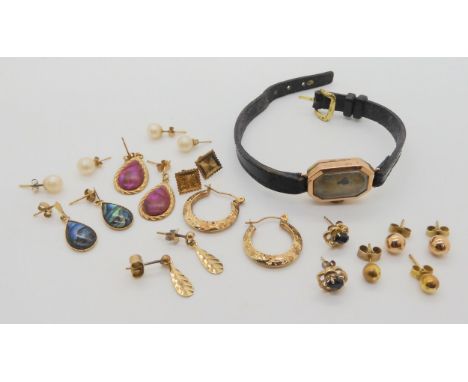 A 9ct gold ladies Mirco vintage watch and a collection of gold and yellow metal earrings, weight together including watch str