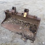 66" scoop attachment for skid loader