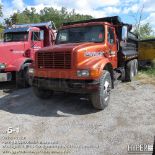 1990 International 4900 DT466 dump trucck