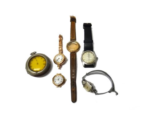 A lady's 9ct gold circular cased Rolex wristwatch, with a signed jewelled circular movement, detailed Rolex 15 jewels, the en