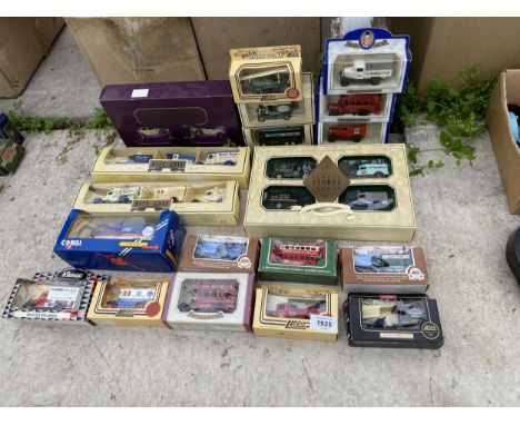 AN ASSORTMENT OF MODEL VINTAGE CARS TO INCLUDE LLEDO AND DAYS GONE ETC 