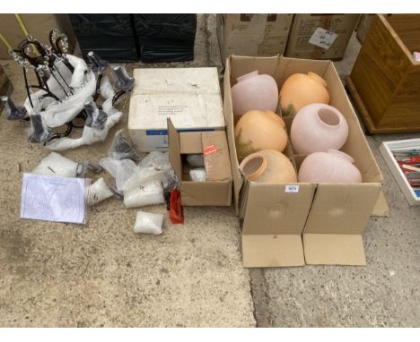 AN ASSORTMENT OF LIGHT FITTINGS TO ALSO INCLUDE SIX RETRO GLASS LIGHT SHADES ETC 