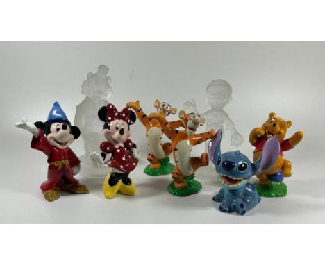 A COLLECTION OF VINTAGE DISNEY CERAMIC AND GLASS FIGURES, MICKEY, MINNIE, STITCH ETC 