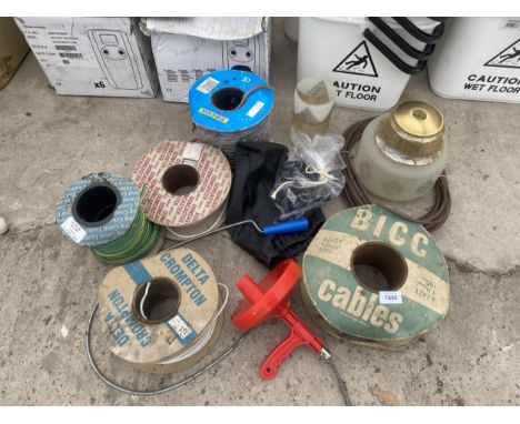 AN ASSORTMENT OF ELECTRIC CABLE AND TWO GLASS LIGHT SHADES 