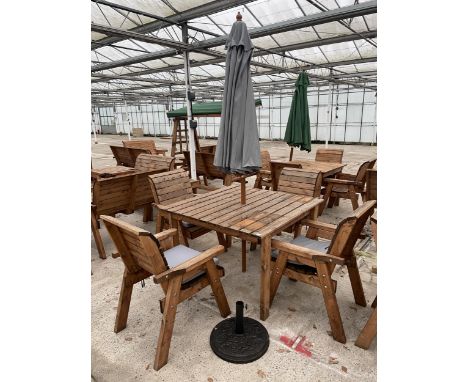 AN AS NEW EX DISPLAY CHARLES TAYLOR PATIO SET COMPRISING OF A SQUARE TABLE, FOUR CHAIRS AND A PARASOL WITH BASE*PLEASE NOTE V