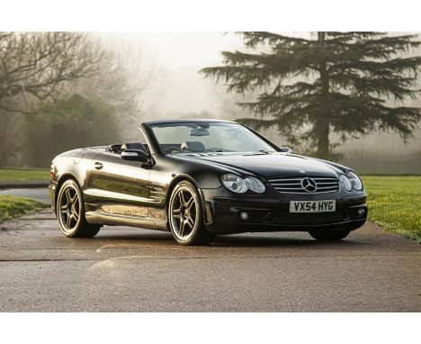Hugely competent to start with but the F1 Performance Pack takes the car to the next level.Finished in gleaming Obsidian Blac