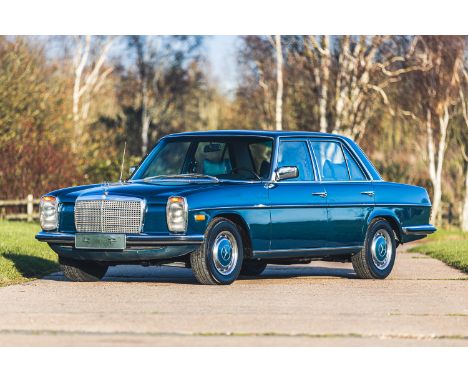 A simply remarkable, post-facelift, example of the 2.8-litre, 6-cylinder stalwart.The six-cylinder 280E was top of M-B's mid-